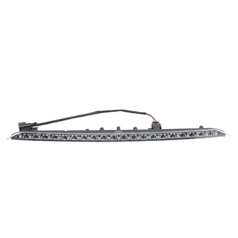 Troisième Feu Stop Supérieur Ford Edge 2015-2020 - vue de trois-quarts - Becquet Voiture