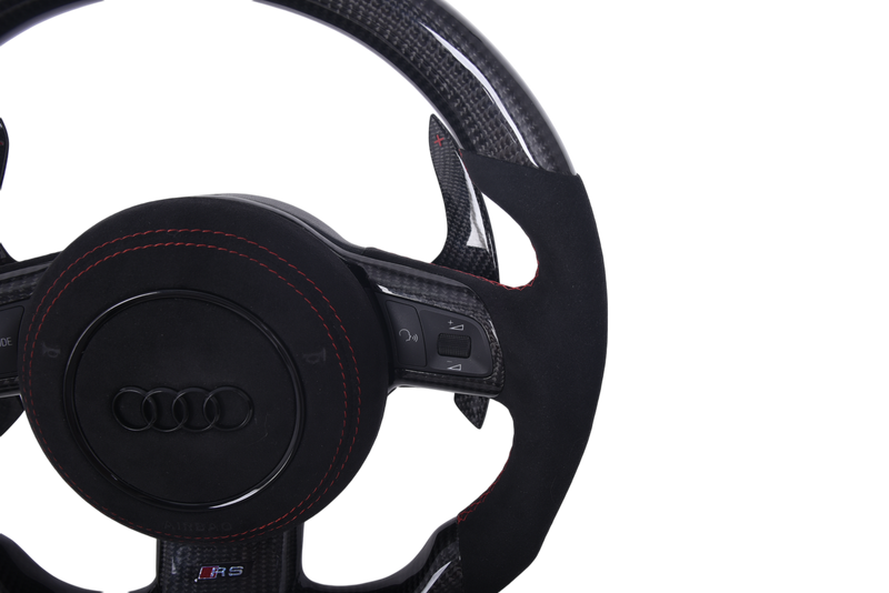 Volant Audi A1 S1 A3 RS3 S3 2013-2017 Carbone Alcantara - détail du montage - Becquet Voiture