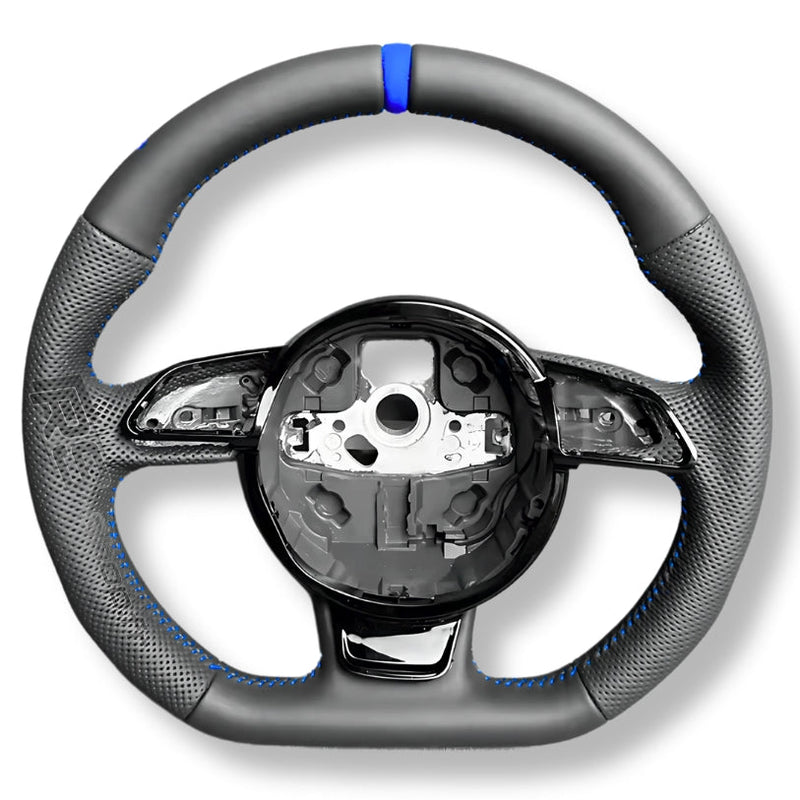 Volant Audi Méplat B8 Cuir Alcantara Avant 2017 - détail du montage 2 - Becquet Voiture