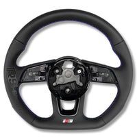 Volant Audi Méplat B9 Cuir Nappa Alcantara - détail du montage 2 - Becquet Voiture