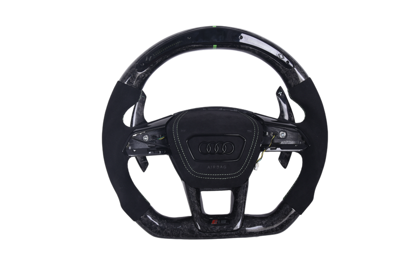 Volant Audi Q3 Q8 RS4 RS5 RS6 2016-2024 Carbone Alcantara - vue de face - Becquet Voiture
