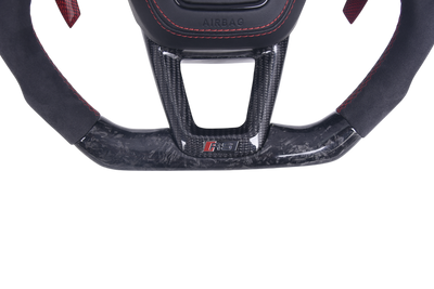 Volant Audi Q3 Q8 RS4 RS5 RS6 2016-2024 Carbone - détail du montage - Becquet Voiture