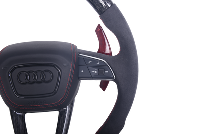 Volant Audi Q3 Q8 RS4 RS5 RS6 2016-2024 Carbone - vue de trois-quarts - Becquet Voiture