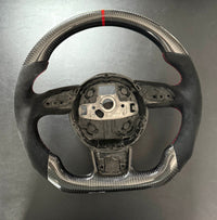 Volant Audi Sport Carbone Alcantara Coutures Rouges - vue de profil - Becquet Voiture