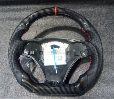 Volant Carbone BMW E90 E92 E93 M3 2005-2012 - vue de profil 2 - Becquet Voiture