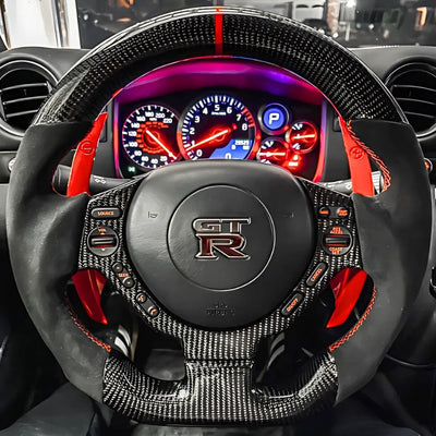Volant Carbone Cuir Alcantara Nissan GTR R35 - vue de face - Becquet Voiture