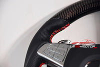 Volant Carbone Mercedes AMG W205 C63 E63 GT63 - détail du montage 2 - Becquet Voiture
