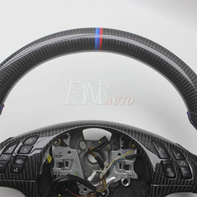 Volant Fibre de Carbone Cuir BMW E46 Série 3 1997-2006 - vue de trois-quarts - Becquet Voiture