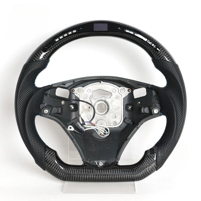 Volant Fibre de Carbone Cuir BMW E90 E92 E93 2005-2012 - vue de profil 2 - Becquet Voiture