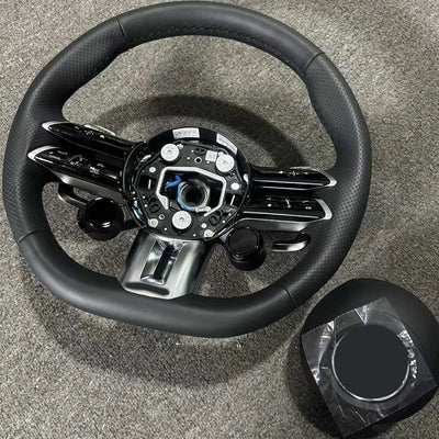 Volant Fibre de Carbone Mercedes Classe G W464 W465 - packshot studio - Becquet Voiture