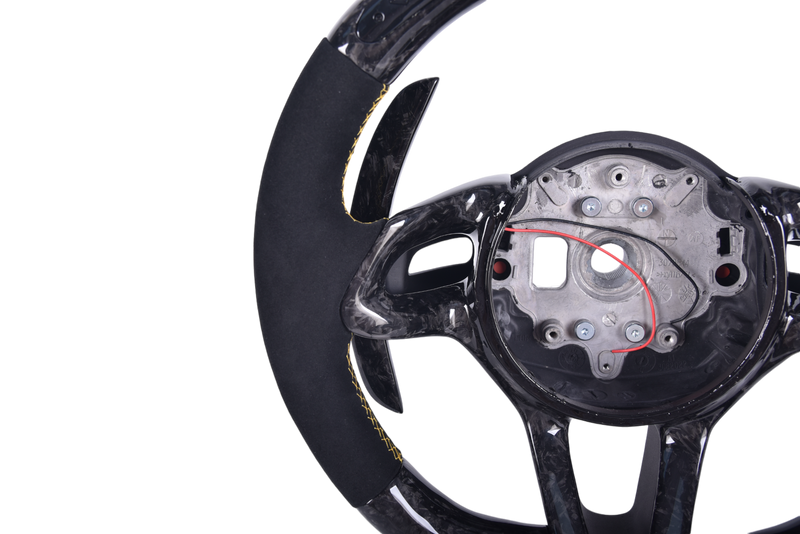 Lenkrad McLaren 540 570 600 675 720 750 geschmiedetes Carbon - am Fahrzeug montiert - Becquet Voiture