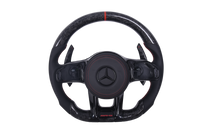 Volant Mercedes AMG 2014-2022 Cuir Alcantara Carbone Forgé - vue de face - Becquet Voiture
