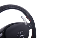 Volant Mercedes AMG Cuir Alcantara Carbone 2009-2015 - détail du montage - Becquet Voiture