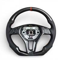 Carbon-Sportlenkrad Mercedes A-Klasse W176 AMG-Paket 2012–2018 - Studio-Packshot - Becquet Voiture