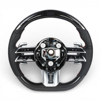 Volant Performance Carbone Mercedes Classe A W177 A45 AMG 2018-2026 - vue de trois-quarts 3 - Becquet Voiture