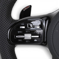 Volant Performance Carbone Mercedes Classe A W177 A45 AMG 2018-2026 - vue de trois-quarts 5 - Becquet Voiture