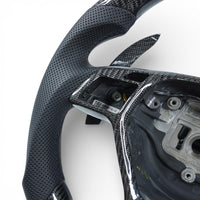 Carbon-Performance-Lenkrad Mercedes CLS W218 AMG-Paket 2011–2018 - Seitenansicht 2 - Becquet Voiture