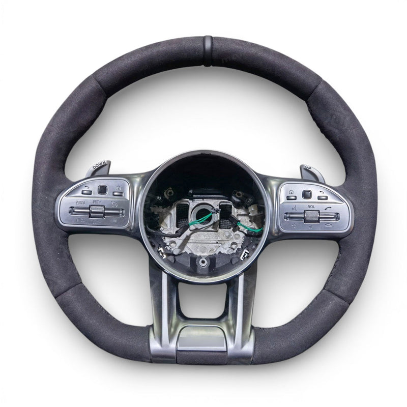 Carbon Performance Steering Wheel Mercedes GLA H247 AMG Pack Leather Alcantara 2020-2025 - rear view 2 - Becquet Voiture