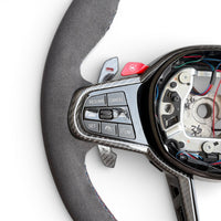 M Performance Lenkrad Paket BMW 2er G42 M2 G87 Alcantara Carbon - Studio-Packshot 4 - Becquet Voiture