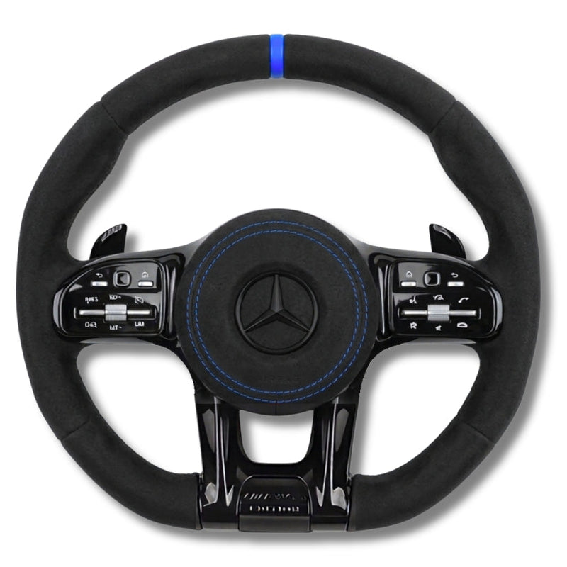 Volant Sport AMG Mercedes W205 Cuir Alcantara - installé sur véhicule - Becquet Voiture