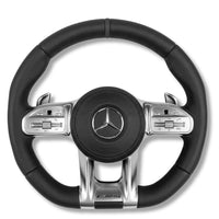 Volant Sport AMG Mercedes W205 Cuir Alcantara - vue de trois-quarts 2 - Becquet Voiture