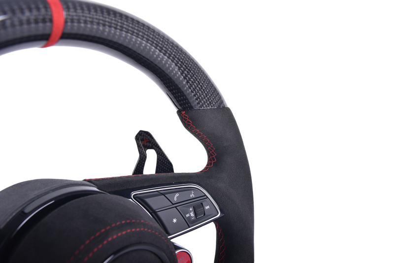 Volant Sport Audi RS3 A3 S3 A4 A5 8Y Cuir Alcantara V5 - packshot studio - Becquet Voiture