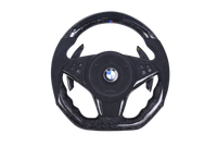 Volant Sport BMW E60 E62 Carbone Forgé Alcantara LED - vue de face - Becquet Voiture