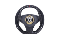 Volant Sport BMW E60 E62 Carbone Forgé Alcantara LED - vue rapprochée - Becquet Voiture