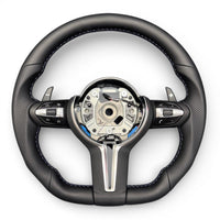 Sportlenkrad BMW M-Paket X6 F16 2014 2019 - am Fahrzeug montiert - Becquet Voiture
