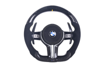 Volant Sport BMW Série F Carbone Alcantara LED V7 - vue de face - Becquet Voiture