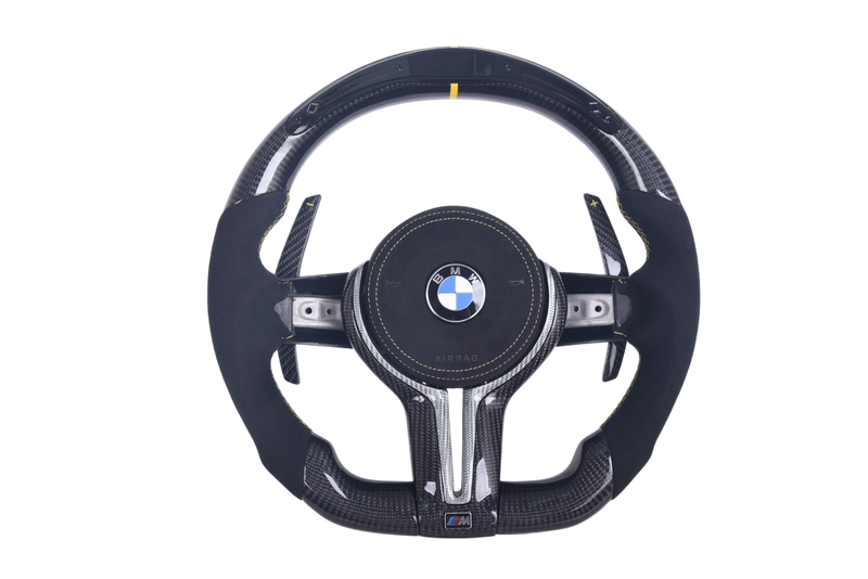 Volant Sport BMW Série F Carbone Alcantara LED V7 - vue de face - Becquet Voiture