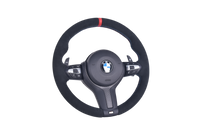 Volant Sport BMW Série F Cuir Alcantara Carbone V5 - vue de profil - Becquet Voiture