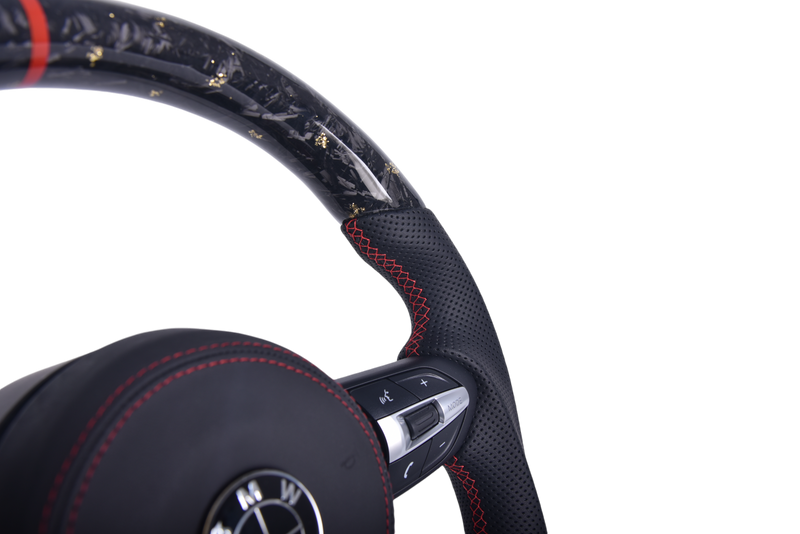 Volant Sport BMW Série F Fibre Carbone Cuir Alcantara - vue rapprochée - Becquet Voiture