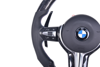 Volant Sport BMW Série F Fibre Carbone LED V4 - installé sur véhicule - Becquet Voiture