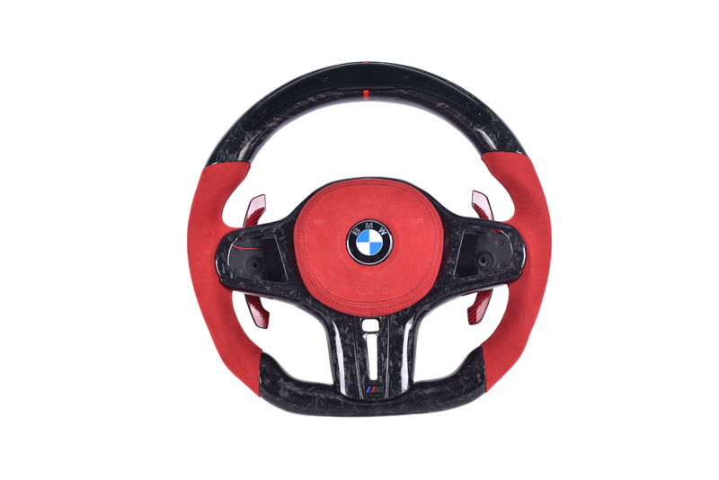 Volant Sport BMW Série G Carbone Forgé Alcantara Rouge - vue de face - Becquet Voiture