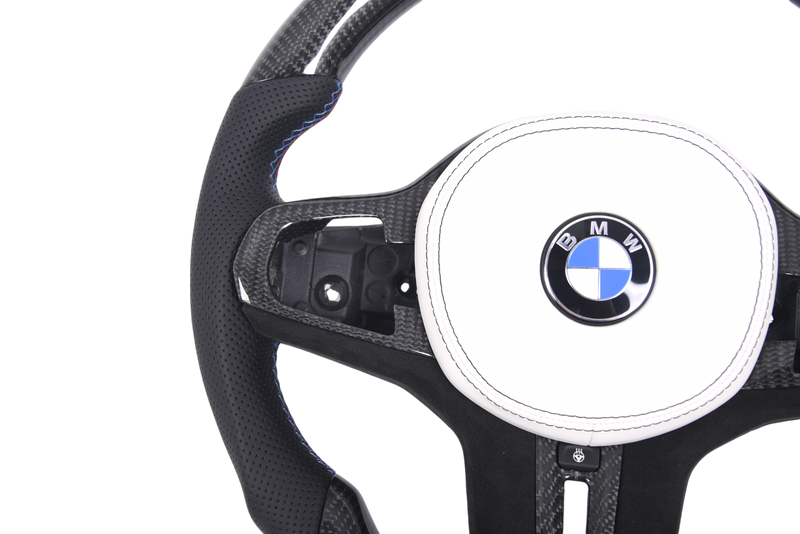 Volant Sport BMW Série G Cuir Alcantara Carbone V2 - vue arrière - Becquet Voiture