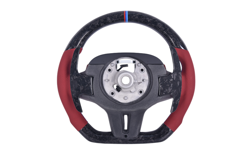 Volant Sport BMW Série G Cuir Rouge Sans Boutons M - vue de dessus - Becquet Voiture