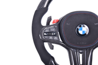 Volant Sport BMW Série G G80 G82 G83 Carbone Alcantara LED - installé sur véhicule - Becquet Voiture