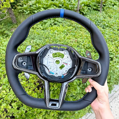 Volant Sport CS Cuir Nappa BMW Séries 3 4 5 G20 G30 - vue de trois-quarts 2 - Becquet Voiture