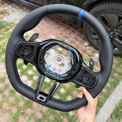 Volant Sport CS Cuir Nappa BMW Séries 3 4 5 G20 G30 - vue rapprochée - Becquet Voiture