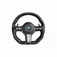 Volant Sport M BMW M3 M5 F30 F10 E90 - vue de face - Becquet Voiture