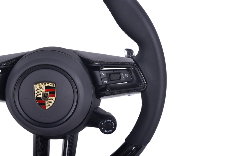 Volant Sport Porsche Macan Cayenne Cuir Alcantara 2015-2024 - packshot studio - Becquet Voiture