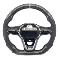 Volant Sport VW Golf 8 GTI R Carbone Alcantara Surpiqures - installé sur véhicule - Becquet Voiture