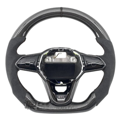 Volant Sport VW Golf 8 GTI R Carbone Alcantara Surpiqures - vue de trois-quarts - Becquet Voiture