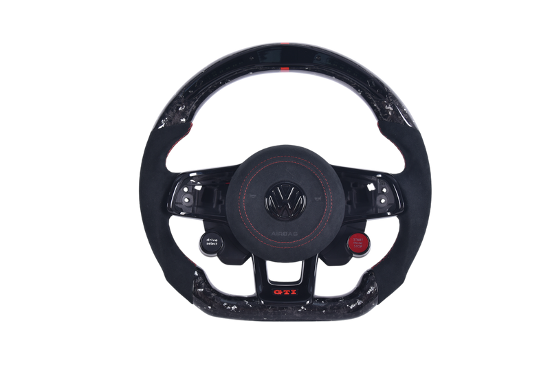 Volant Volkswagen Golf 7 Carbone Forgé Alcantara LED - vue de face - Becquet Voiture