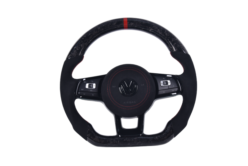 Volant Volkswagen Golf 7 GTI Fibre Carbone Forgé - vue de face - Becquet Voiture