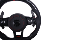 Volant VW Golf 7 Carbone Cuir LED GTD GTI R - packshot studio - Becquet Voiture