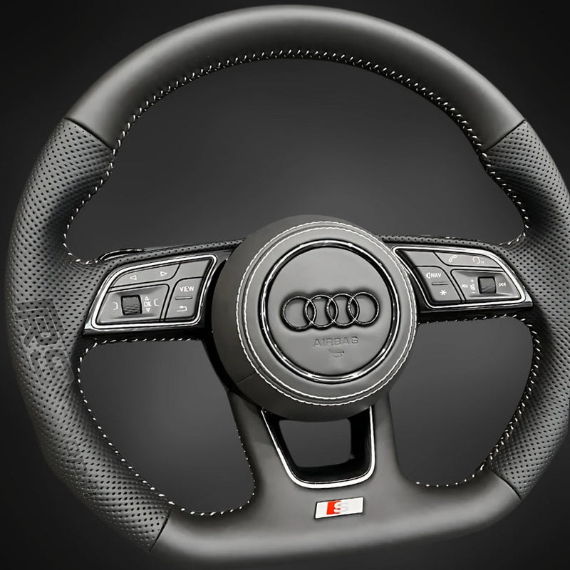 https://cdn.shopify.com/s/files/1/0727/0635/9572/files/volantfaceliftaudicuirSa3.jpg?v=1712235171