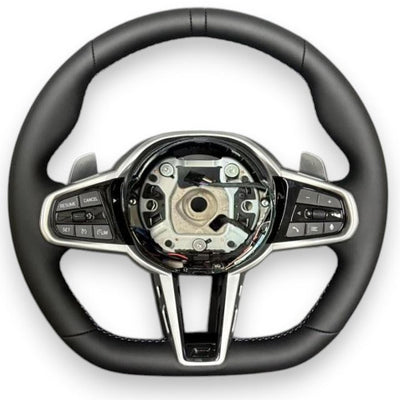 https://cdn.shopify.com/s/files/1/0565/4957/2747/files/volant_bmw_g20.jpg?v=1772897441