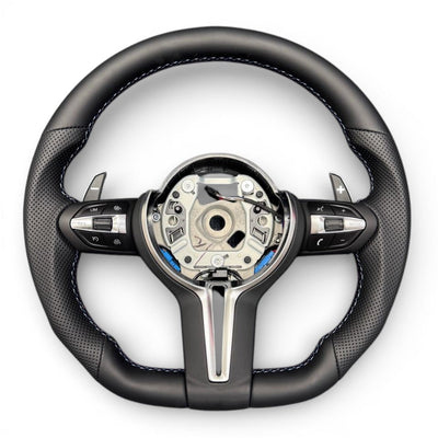 https://cdn.shopify.com/s/files/1/0565/4957/2747/files/volant_bmw_pack_m-23.jpg?v=1772905313